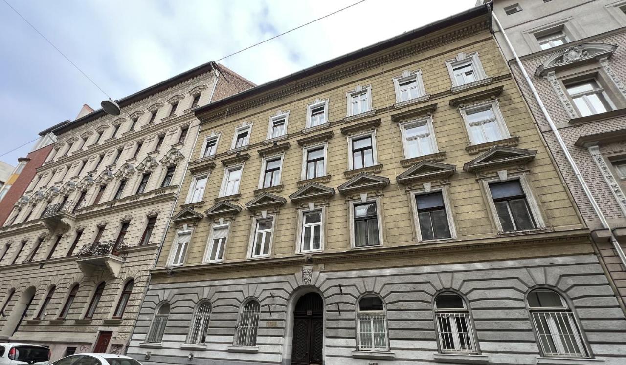 Eotvos 25 Apartment Будапеща Екстериор снимка