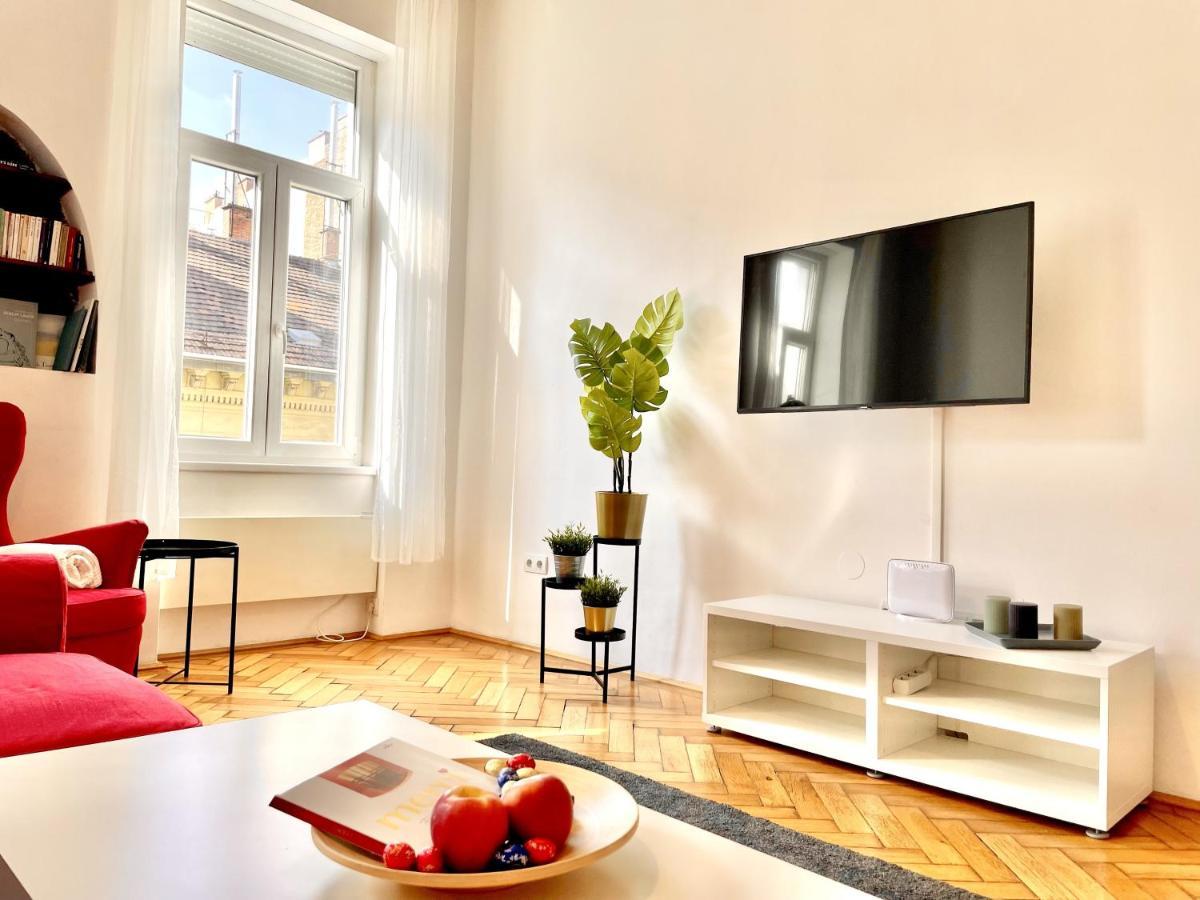 Eotvos 25 Apartment Будапеща Екстериор снимка