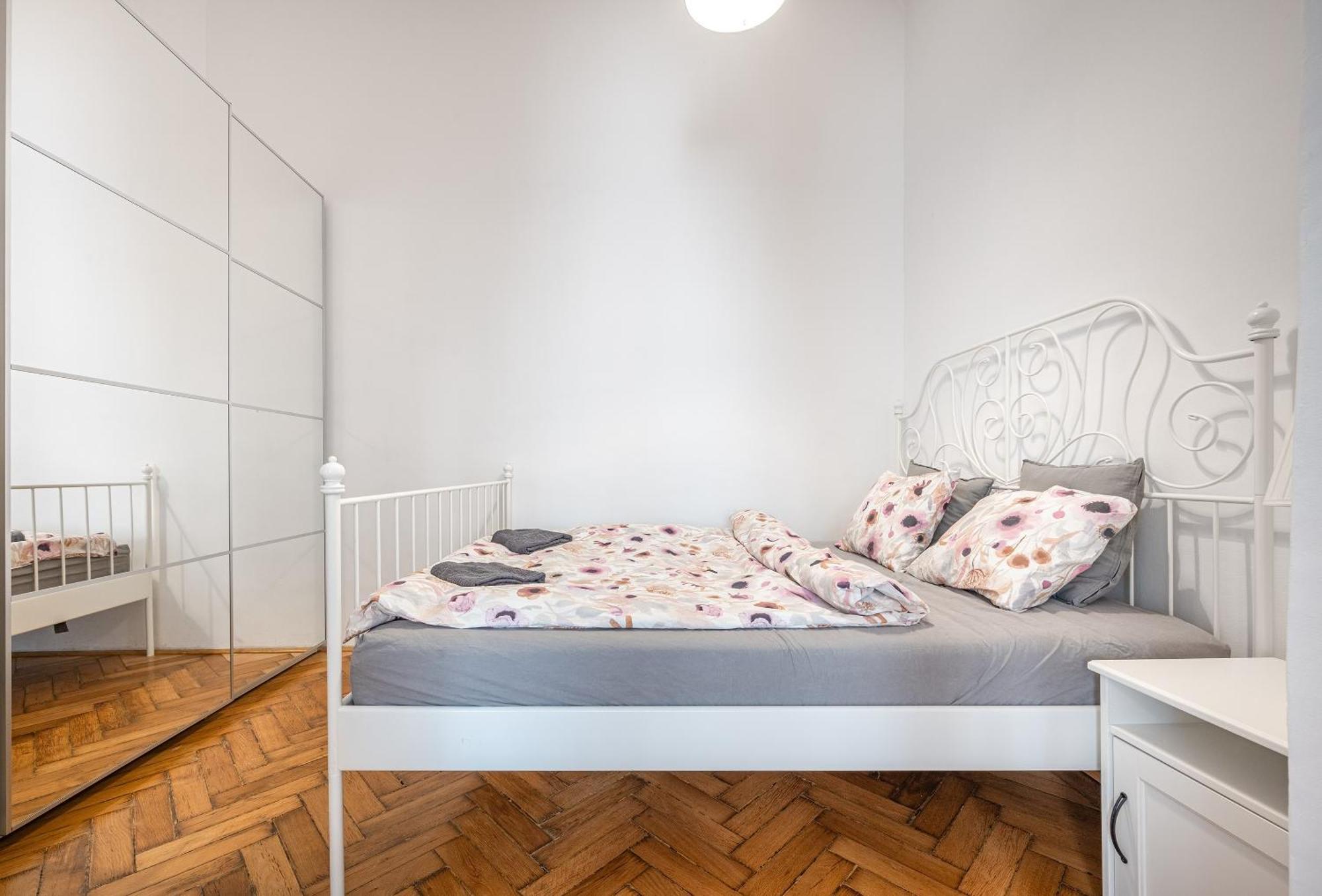 Eotvos 25 Apartment Будапеща Екстериор снимка