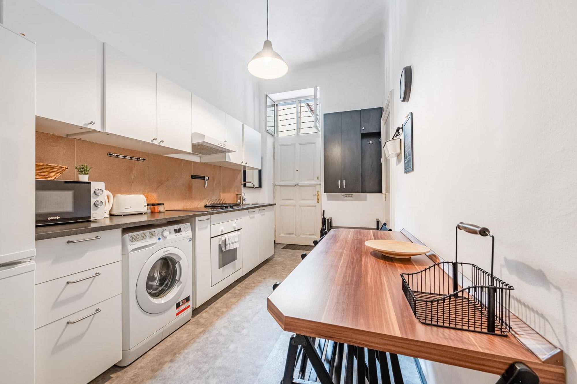 Eotvos 25 Apartment Будапеща Екстериор снимка